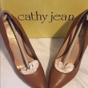 Cathy Jean Leather Brand new Brown/Tan Pumps